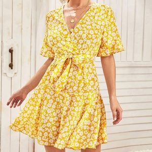 Ruffle Trim Belted Floral Yellow Womens White Dress Large Boho Casual Picnic